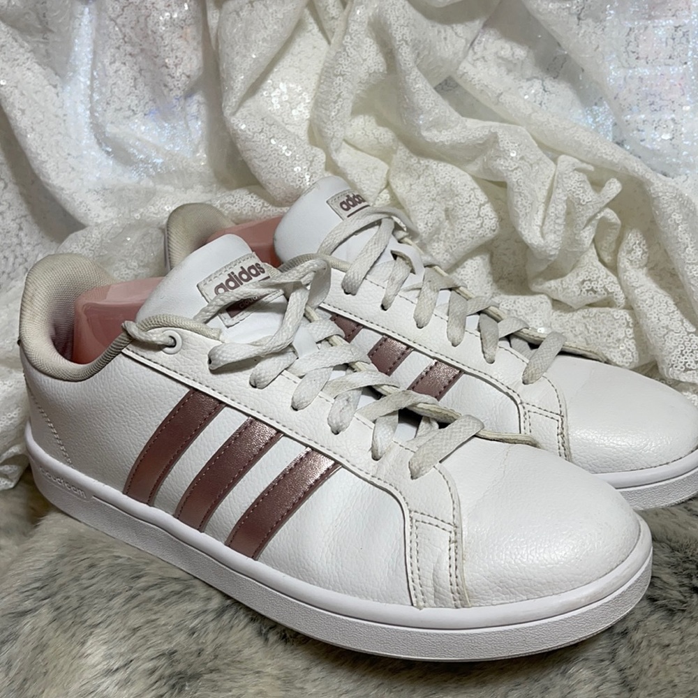 Adidas cloudfoam size 10